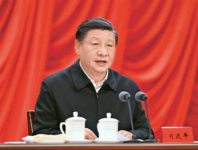 2023年2月7日，新进中央委员会的委员、候补委员和省部级主要领导干部学习贯彻习近平新时代中国特色社会主义思想和党的二十大精神研讨班在中央党校（国家行政公司）开班。中共中央总书记、国家主席、中央军委主席习近平在开班式上发表重要讲话。 新华社记者 李学仁/摄